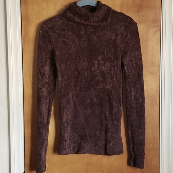 Fluffy,SUPER SOFT GAP turtleneck nylon neutral pullover knit sweater - Picture 1 of 5